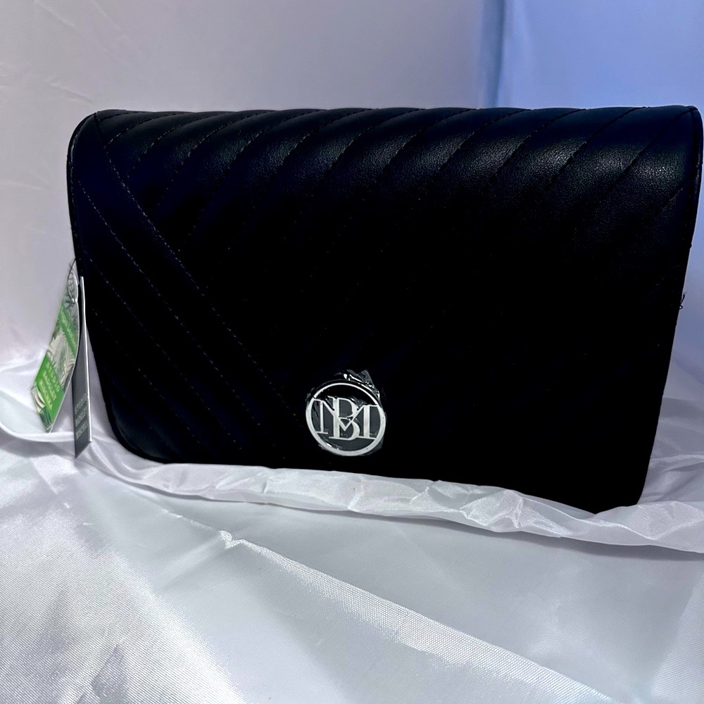 Women’s Crossbody Bag Studio Badgley Mischka Bag Black Vegan Leather NWT